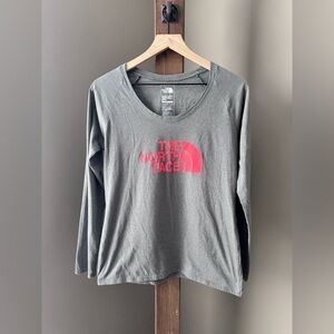 The Northface Women’s Classic Fit Gray Long Sleeve Shirt / Size Medium / EUC
